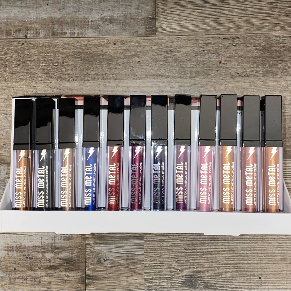 Miss Metal Matte to Last Lip Creme set